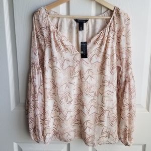 White House Black Market Cream Pink Relaxed Long Sleeve Blouse